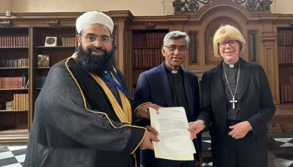 Ashrafi receives Hubert Walter Award for Reconciliation and Interfaith Cooperation 2026