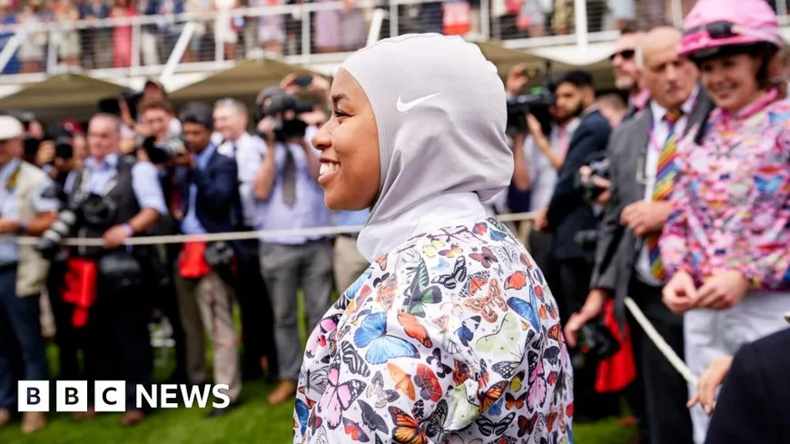 Hijab-wearing jockey to make amateur debut at Goodwood Racecourse
