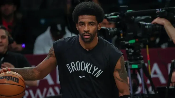 NBA star Kyrie Irving offers to pay fine for NFL player for Gaza message