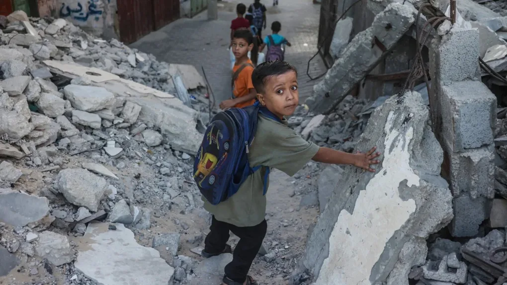 Gaza students return to makeshift schools after three years of genocide