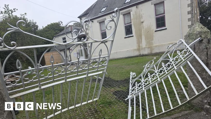 Racially aggravated damage at Cornwall Islamic Community Centre