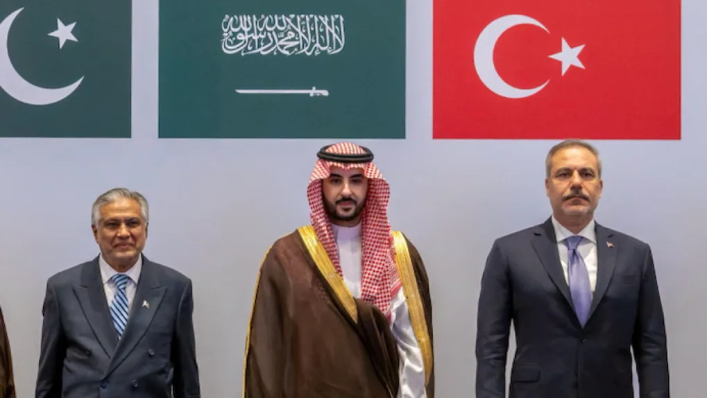 Turkiye, Pakistan agree to military deployment to Saudi Arabia