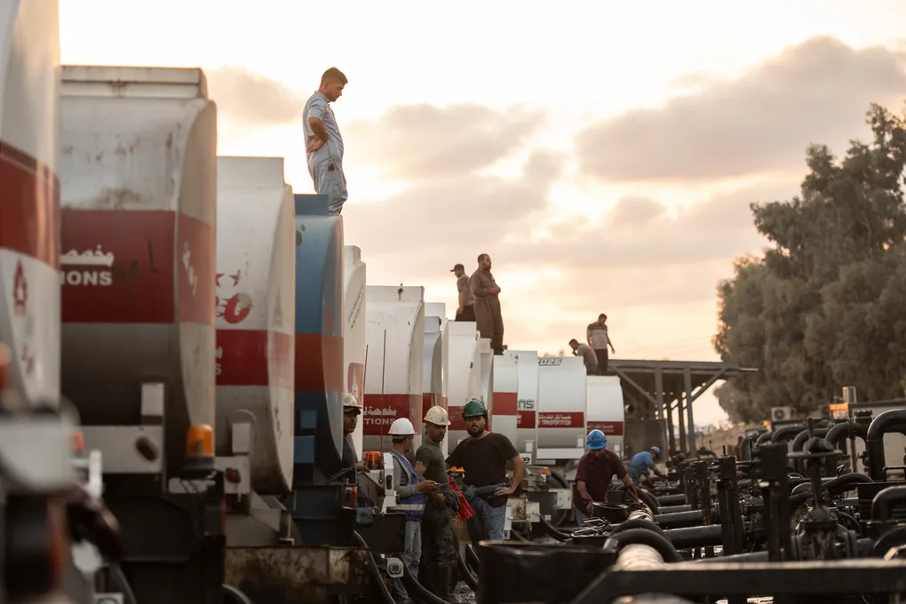 Iraq asks Syria to help export oil via its territory, bypassing Strait of Hormuz