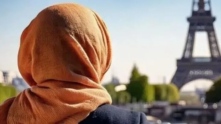 Galatasaray University student says Erasmus visa application rejected over headscarf