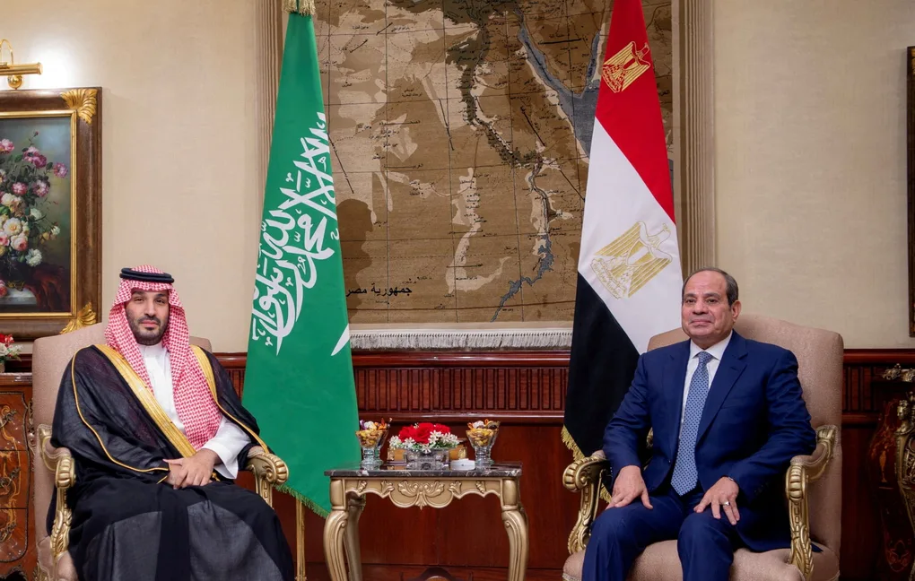 Why does Egypt stand with Riyadh but outside Mecca alliance?